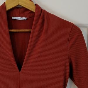 V neck, short sleeve top